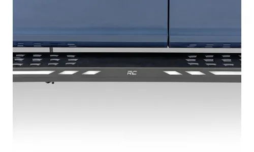 Боковые подножки AC2, янтарный и белый свет, кабина Crew Cab, Rough Country — фото 5