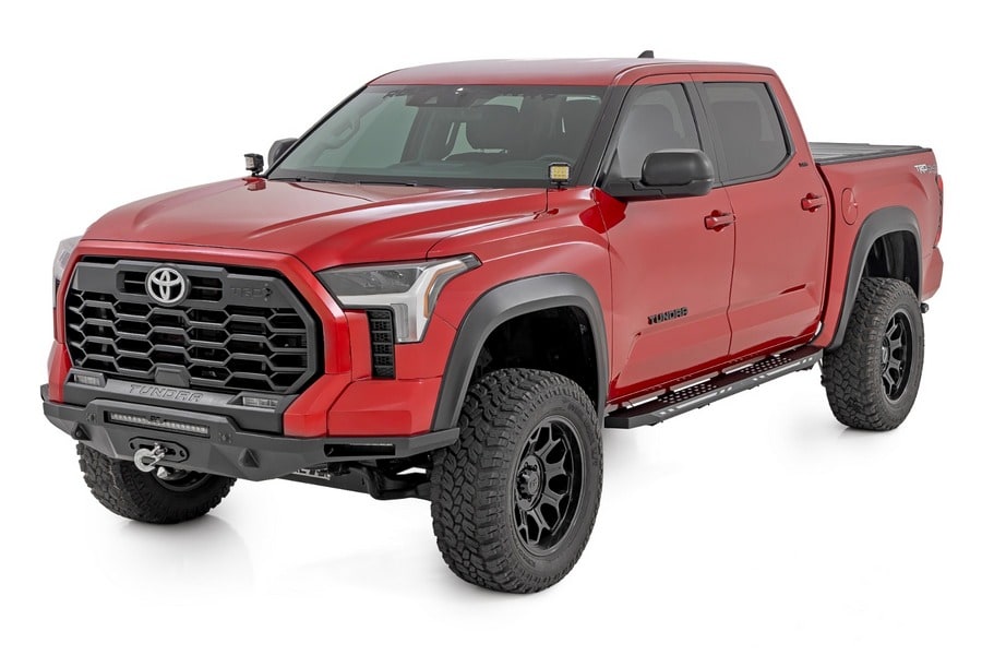 Боковые подножки AC2, янтарный и белый свет, кабина CrewMax, Toyota Tundra III, Rough Country — фото 4