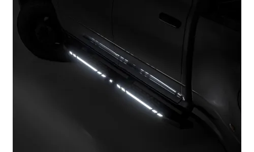 Боковые подножки AC2, янтарный и белый свет, кабина Crew Cab, Rough Country — фото 3