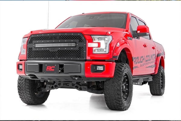 Сетчатая решётка радиатора, свет серии Black с янтарными ДХО, Ford F-150 (2015–2017), Rough Country — фото 6