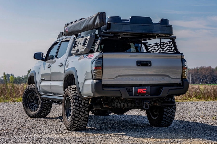 Регулируемые алюминиевые подножки SRL2, кабина Double Cab, Toyota Tacoma (2005–2023), Rough Country — фото 7