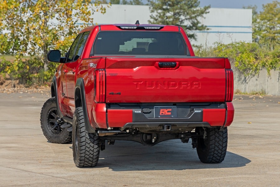Регулируемые алюминиевые подножки SRL2, кабина CrewMax, Toyota Tundra III, Rough Country — фото 6