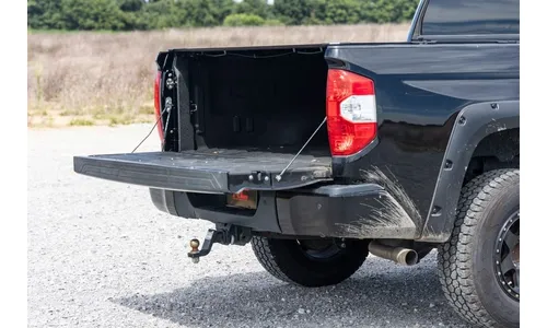 Механизм плавного опускания заднего борта, Toyota Tundra (2007–2021), Rough Country — фото 6