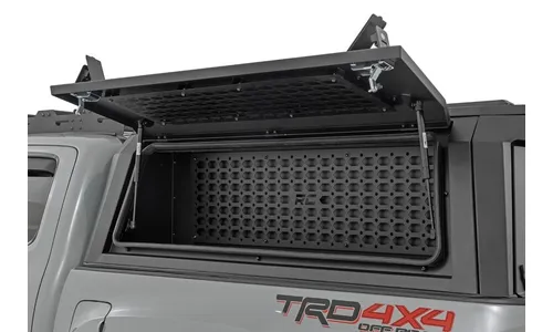 Боковой отсек кунга с панелью MOLLE, со стороны водителя, Toyota Tacoma III, Rough Country — фото 1