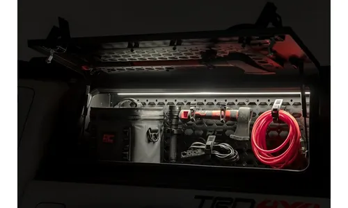 Боковой отсек кунга с панелью MOLLE, со стороны водителя, Toyota Tacoma III, Rough Country — фото 2