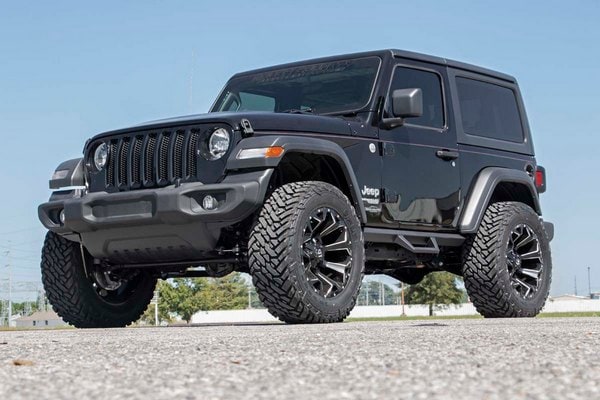 Контурные подножки с пониженными ступенями, 2 двери, Jeep Wrangler JL, Rough Country — фото 4