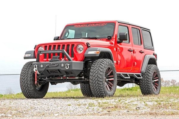 Контурные подножки с пониженными ступенями, 4 двери, Jeep Wrangler JL, Rough Country — фото 3