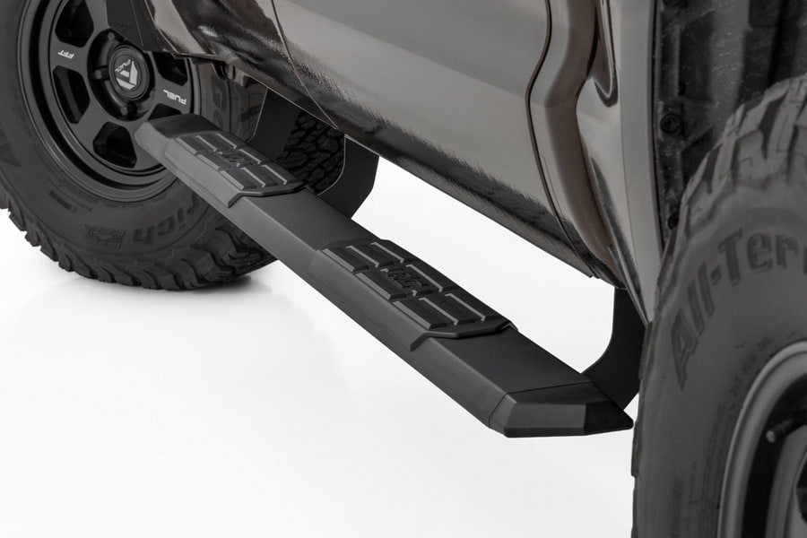 Боковые подножки TR2, кабина CrewMax, Toyota Tundra (2007–2021), Rough Country — фото 1