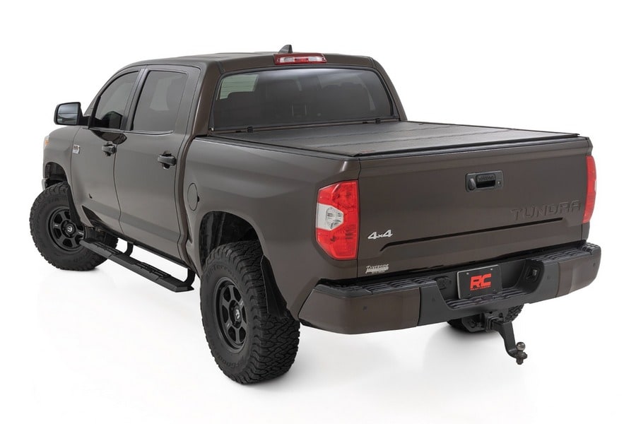 Боковые подножки TR2, кабина CrewMax, Toyota Tundra (2007–2021), Rough Country — фото 3