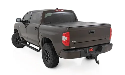 Боковые подножки TR2, кабина CrewMax, Toyota Tundra (2007–2021), Rough Country — фото 3