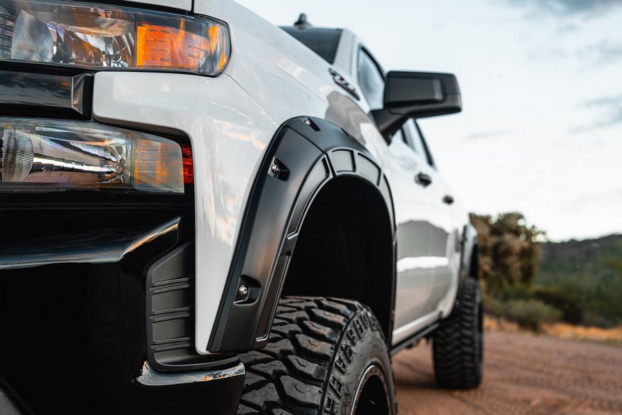 Расширители колёсных арок Defender, цвет GBD Cypress Gray, Chevrolet Silverado 1500 (2019–2026), Rough Country — фото 7