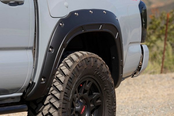 Расширители колёсных арок Defender, цвет 8T0 Blazing Blue, Toyota Tacoma III, Rough Country — фото 7
