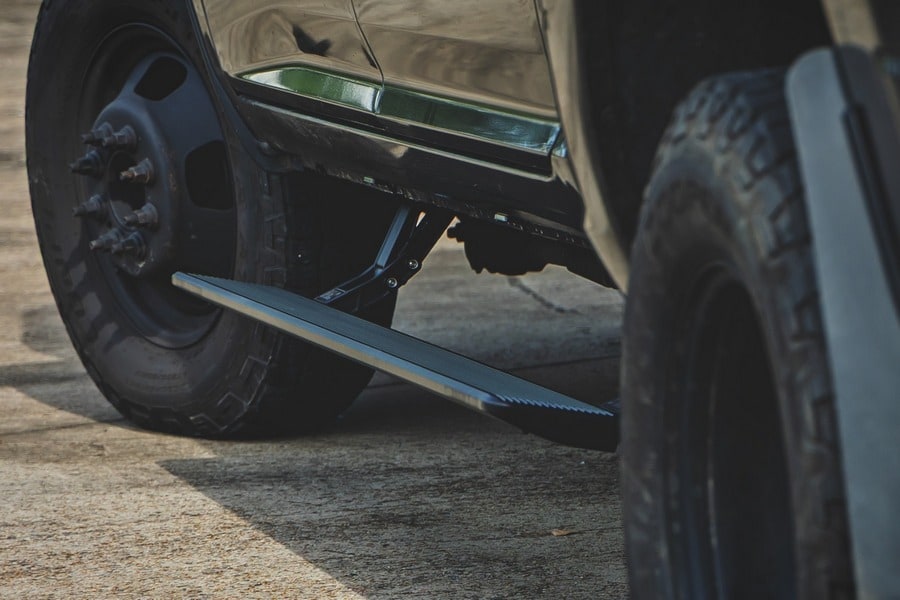Электрические выдвижные подножки, серия HT, кабина Crew Cab, Rough Country — фото 7