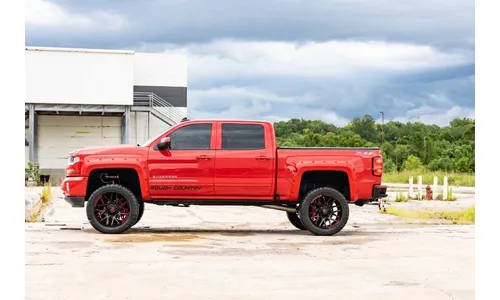 Расширители колёсных арок Pocket, грузовая платформа 1 752,6 мм (5 футов 9 дюймов), цвет G7C Red Hot, Chevrolet Silverado 1500 (2014–2019), Rough Country — фото 7