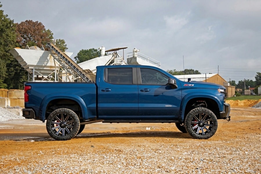 Расширители колёсных арок SF1, цвет G1K Deep Ocean Blue, Chevrolet Silverado 1500 (2019–2026), Rough Country — фото 6
