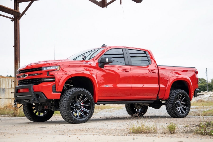 Расширители колёсных арок SF1, цвет G7C Red Hot, Chevrolet Silverado 1500 (2019–2026), Rough Country — фото 5