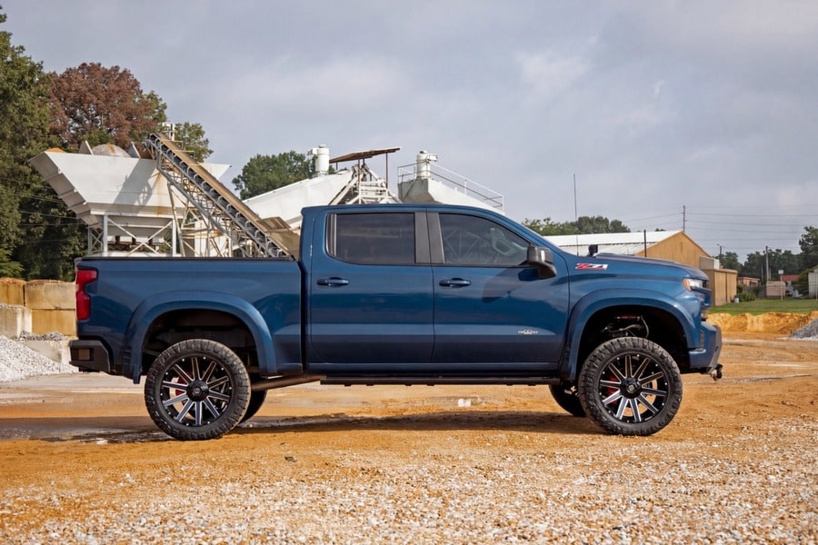 Расширители колёсных арок SF1, цвет GA0 Northsky Blue Metallic, Chevrolet Silverado 1500 (2019–2026), Rough Country — фото 6