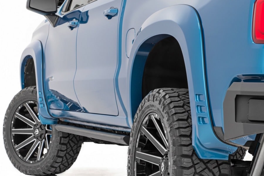 Расширители колёсных арок SF1, цвет GLT Glacier Blue, Chevrolet Silverado 1500 (2019–2026), Rough Country — фото 1