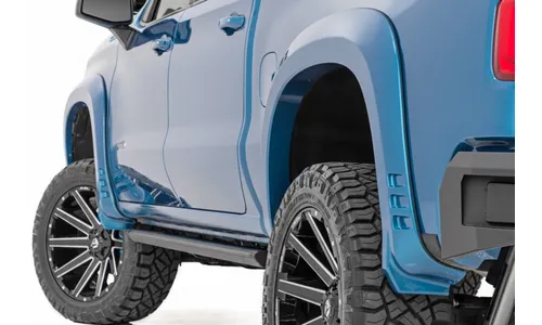 Расширители колёсных арок SF1, цвет GLT Glacier Blue, Chevrolet Silverado 1500 (2019–2026), Rough Country — фото 1