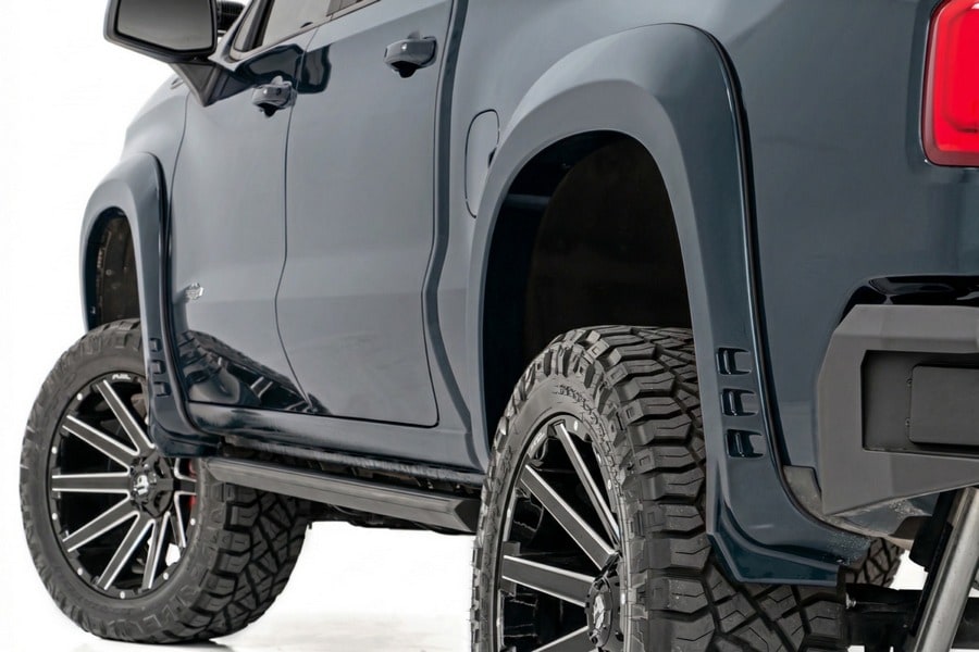 Расширители колёсных арок SF1, цвет GPA Graphite, Chevrolet Silverado 1500 (2019–2026), Rough Country — фото 1