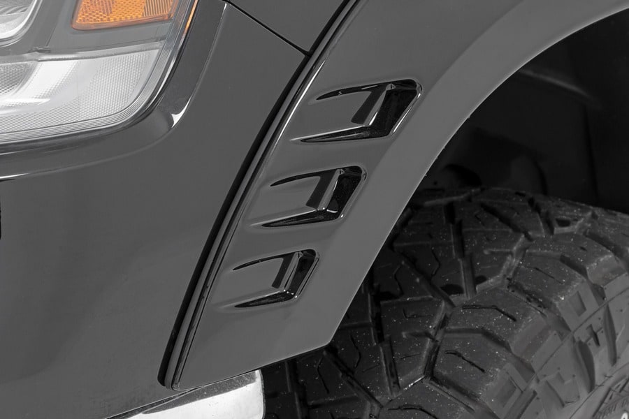 Расширители колёсных арок SF1, цвет PR4 Flame Red, RAM 1500 DT, Rough Country — фото 5