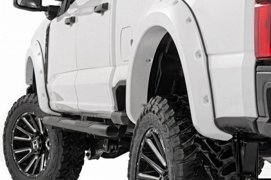 Расширители колёсных арок Pocket, цвет YZ Oxford White, Rough Country — фото 1