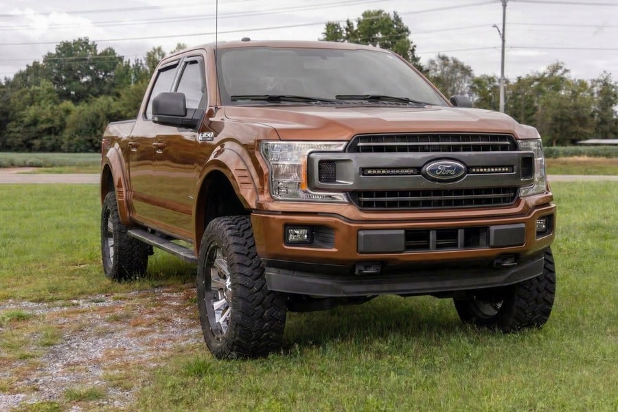 Расширители колёсных арок SF1, цвет H5 Caribou, Ford F-150 (2015–2017), Rough Country — фото 7