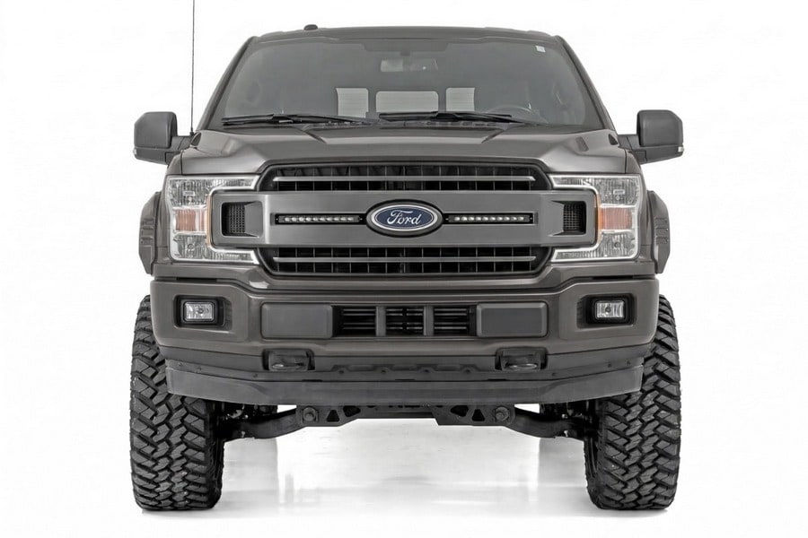 Расширители колёсных арок SF1, цвет J7 Magnetic Gray, Ford F-150 (2015–2017), Rough Country — фото 4