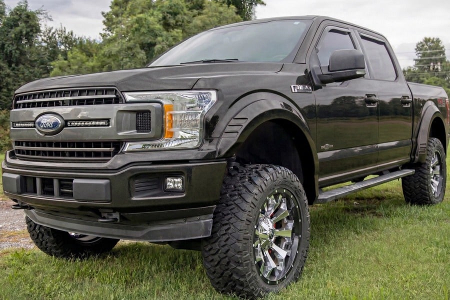 Расширители колёсных арок SF1, цвет TB Real Steel, Ford F-150 (2015–2017), Rough Country — фото 6