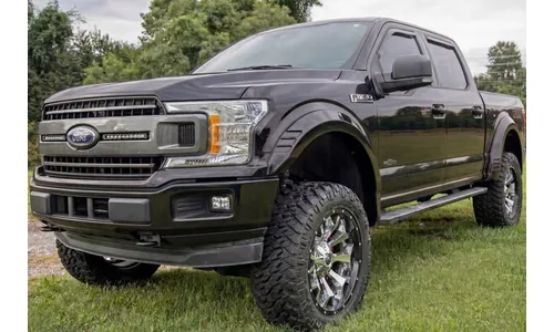 Расширители колёсных арок SF1, цвет UH Tuxedo Black Metallic, Ford F-150 (2015–2017), Rough Country — фото 7