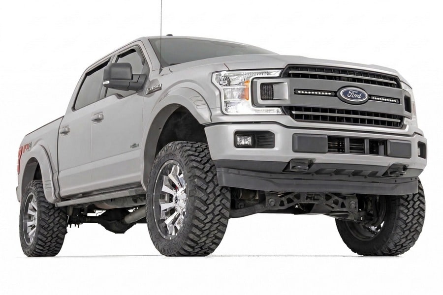 Расширители колёсных арок SF1, цвет UX Ingot Silver Metallic, Ford F-150 (2015–2017), Rough Country — фото 2