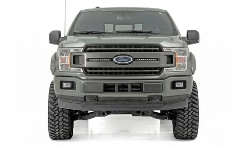 Расширители колёсных арок SF1, цвет BN Silver Spruce, Ford F-150 (2018–2020), Rough Country — фото 4