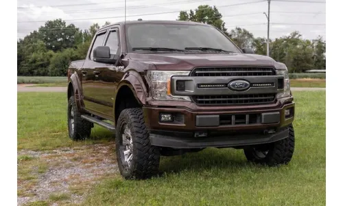Расширители колёсных арок SF1, цвет E2 Magma Red, Ford F-150 (2018–2020), Rough Country — фото 7