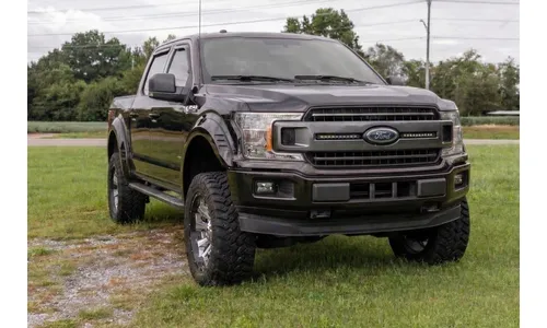 Расширители колёсных арок SF1, цвет G1 Absolute Black, Ford F-150 (2018–2020), Rough Country — фото 6
