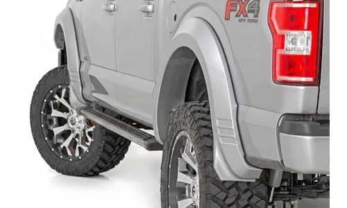 Расширители колёсных арок SF1, цвет JS Iconic Silver, Ford F-150 (2018–2020), Rough Country — фото 1