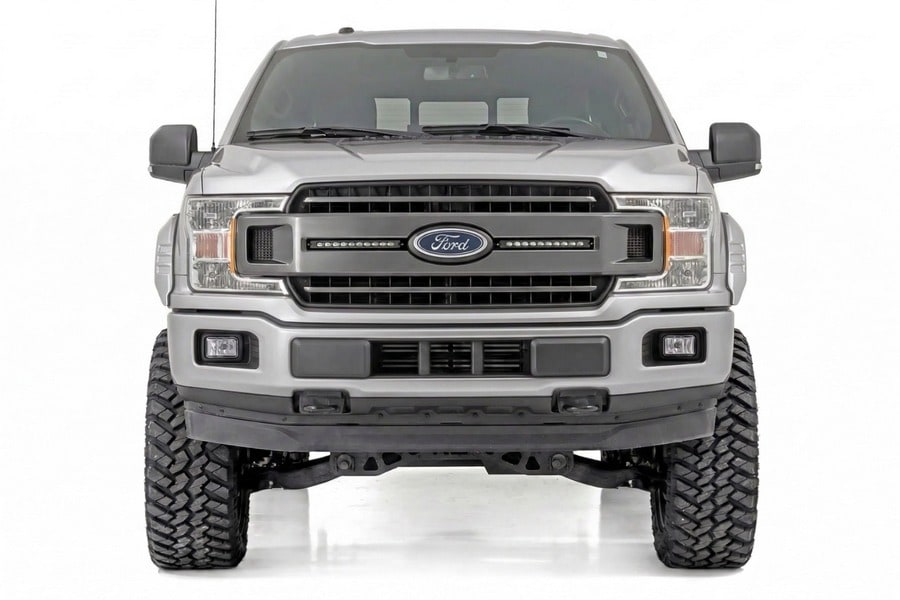 Расширители колёсных арок SF1, цвет JS Iconic Silver, Ford F-150 (2018–2020), Rough Country — фото 4