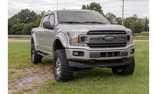 Расширители колёсных арок SF1, цвет JS Iconic Silver, Ford F-150 (2018–2020), Rough Country — фото 6