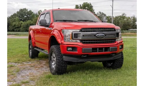 Расширители колёсных арок SF1, цвет PQ Race Red, Ford F-150 (2018–2020), Rough Country — фото 6