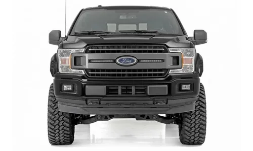 Расширители колёсных арок SF1, цвет UH Tuxedo Black Metallic, Ford F-150 (2018–2020), Rough Country — фото 4