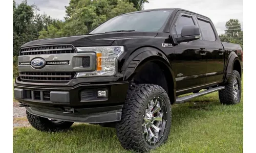 Расширители колёсных арок SF1, цвет UM Agate Black, Ford F-150 (2018–2020), Rough Country — фото 7