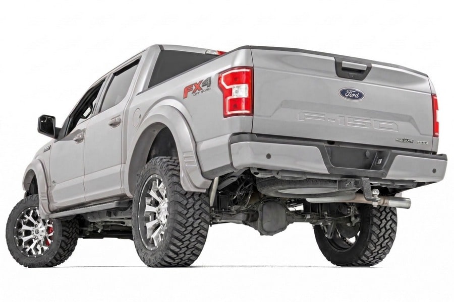 Расширители колёсных арок SF1, цвет UX Ingot Silver Metallic, Ford F-150 (2018–2020), Rough Country — фото 3
