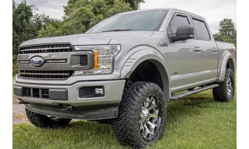 Расширители колёсных арок SF1, цвет UX Ingot Silver Metallic, Ford F-150 (2018–2020), Rough Country — фото 7