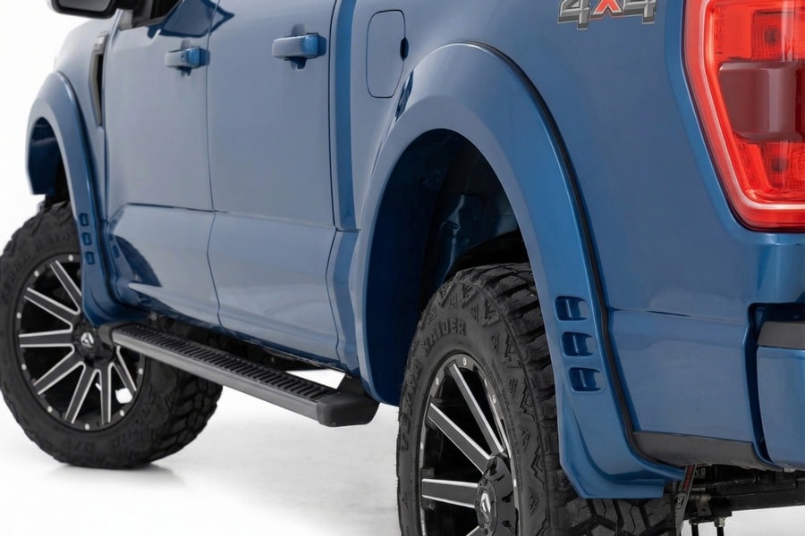 Расширители колёсных арок SF1, цвет B3 Atlas Blue, Ford F-150 (2021–2026), Rough Country — фото 1