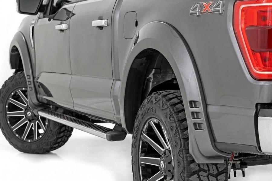 Расширители колёсных арок SF1, цвет D1 Stone Gray, Ford F-150 (2021–2026), Rough Country — фото 1