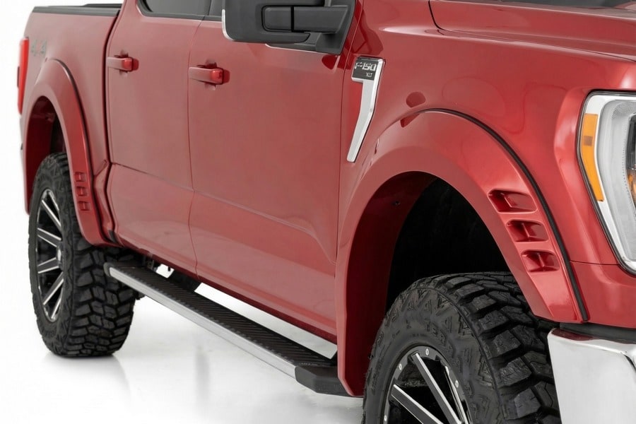 Расширители колёсных арок SF1, цвет EA Hot Pepper Red, Ford F-150 (2021–2026), Rough Country — фото 4