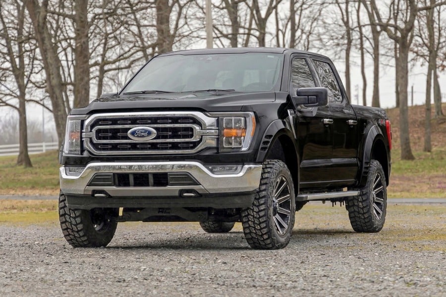 Расширители колёсных арок SF1, глянцевый чёрный цвет, Ford F-150 (2021–2026), Rough Country — фото 7