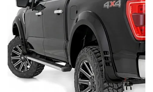 Расширители колёсных арок SF1, цвет UM Agate Black, Ford F-150 (2021–2026), Rough Country — фото 1