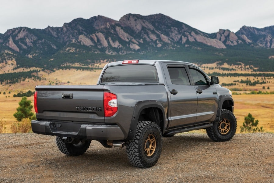 Расширители колёсных арок Pocket, цвет 4U3 Sunset Bronze, Toyota Tundra II (2014–2021), Rough Country — фото 4