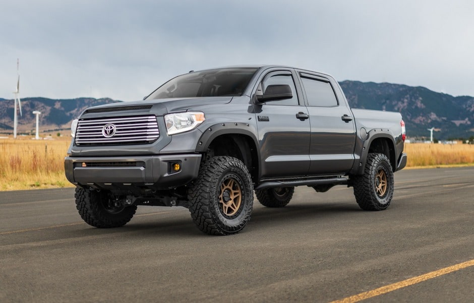 Расширители колёсных арок Pocket, цвет 089 Wind Chill Pearl, Toyota Tundra II (2014–2021), Rough Country — фото 2