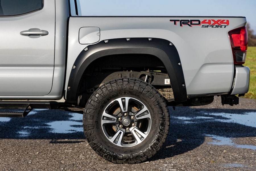 Расширители колёсных арок Pocket, цвет 1H5 Cement, Toyota Tacoma III, Rough Country — фото 6